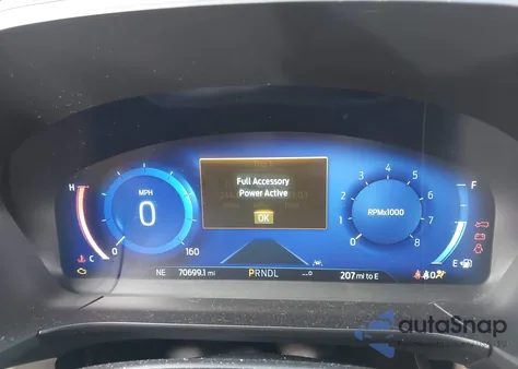 2021 Ford Escape Sel z USA, uszkodzony, nr VIN 1FMCU9H6XMUA32589